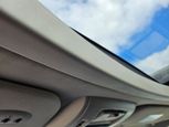 Chrysler Town & Country 2011 - Thumbnail 10