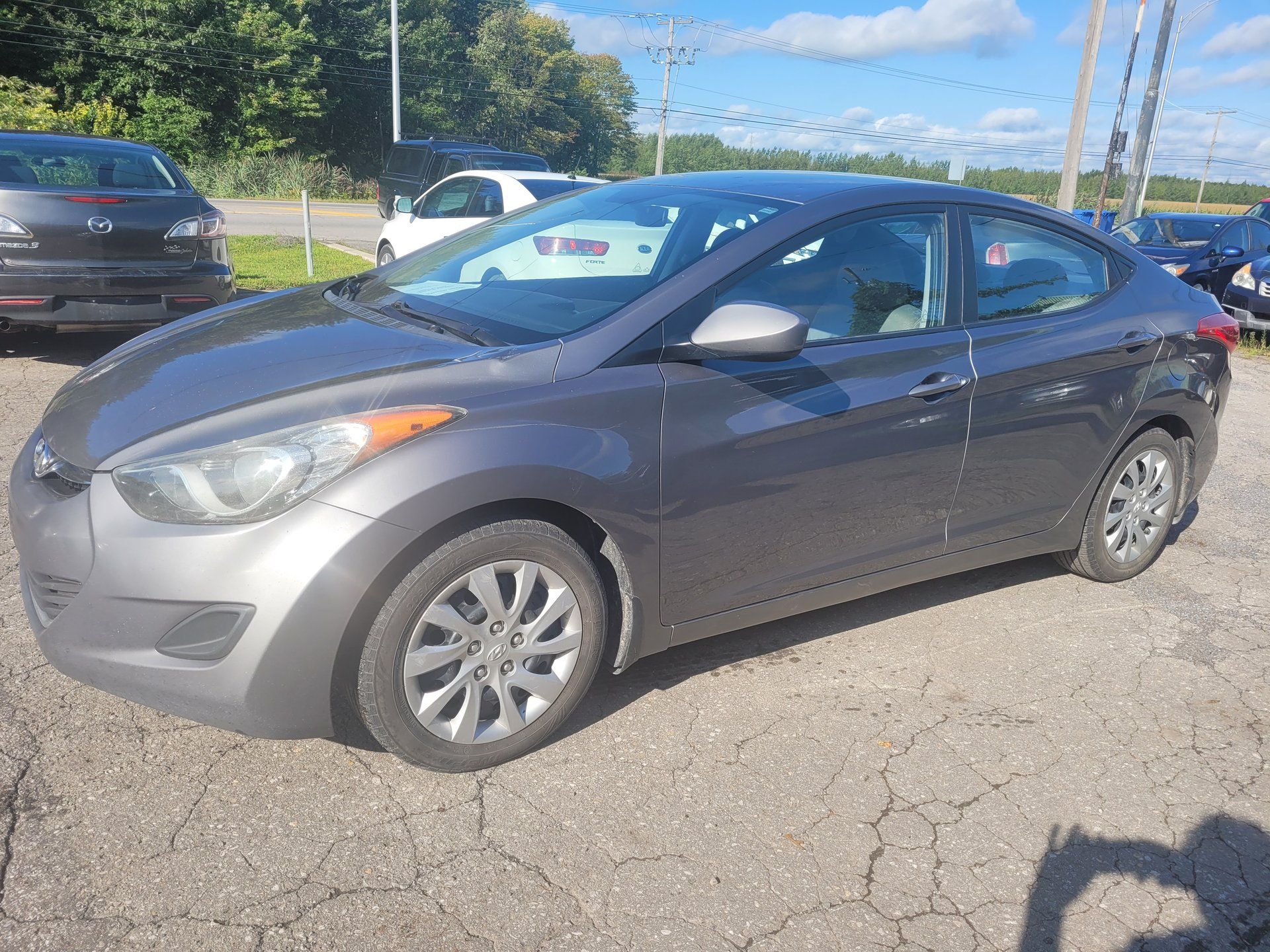 Hyundai Elantra 2012 - Image 3