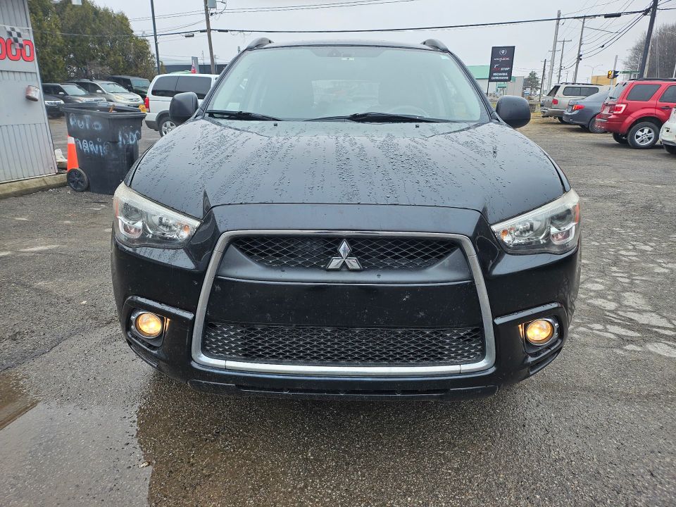 Mitsubishi RVR 2011 - Image 2