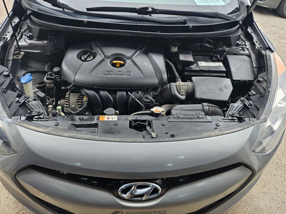 Hyundai Elantra GT 2015 - Image 5