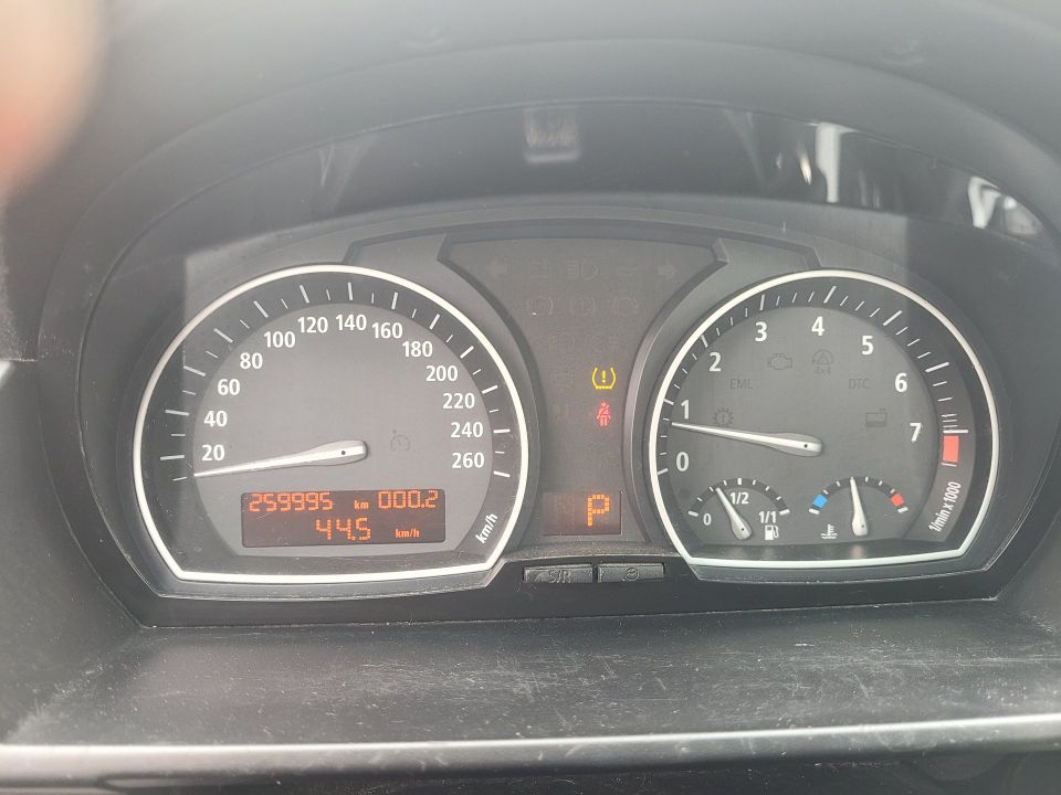 BMW X3 2010 - Image 12
