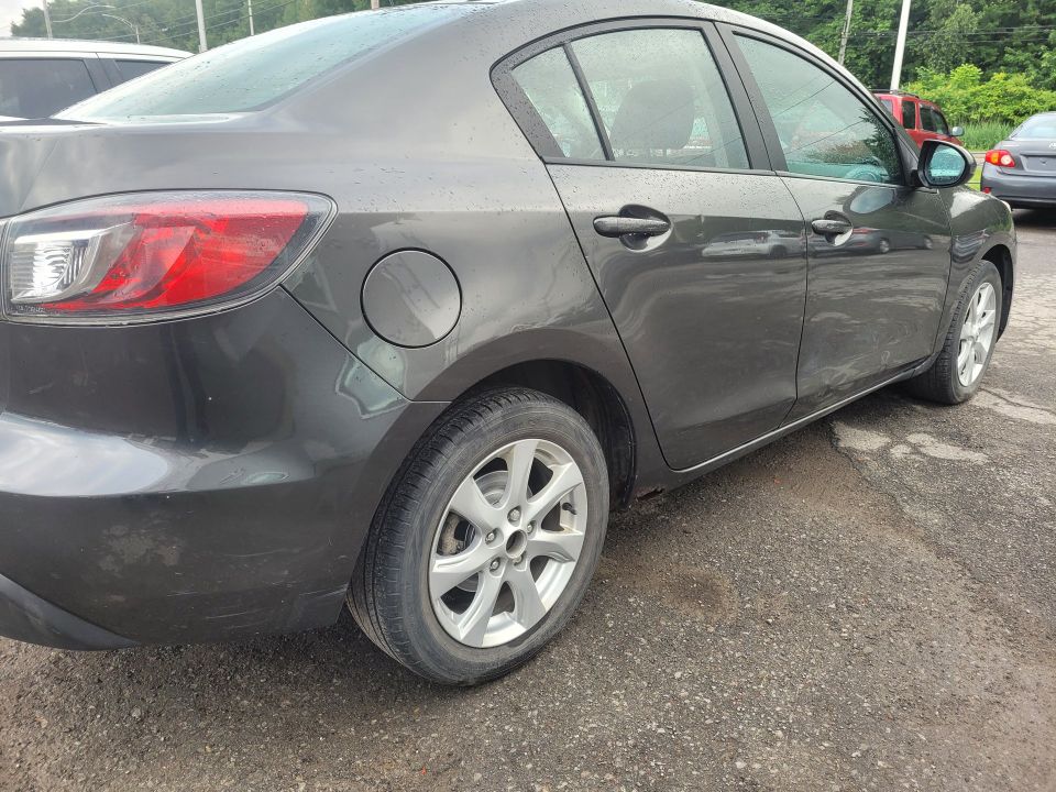 Mazda Mazda3 2011 - Image 7